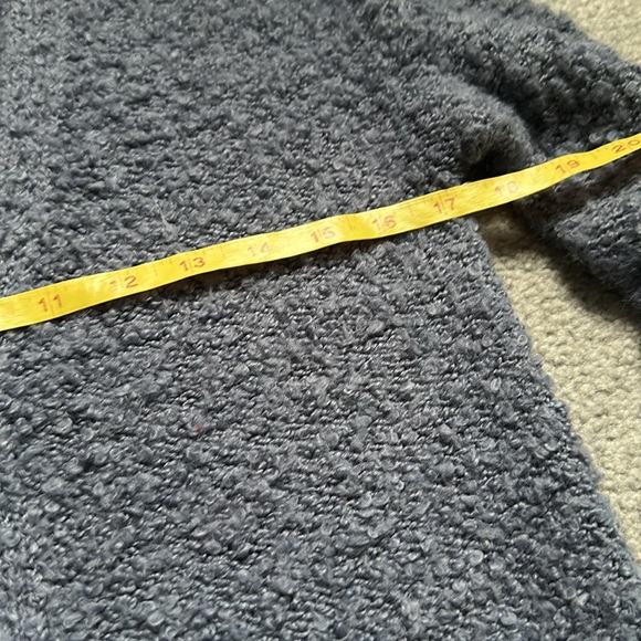 Abercrombie & Fitch cardigan - Picture 8 of 8